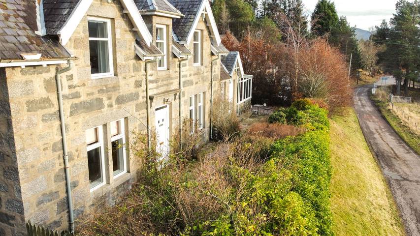 Holiday rental for 8 people, with garden, child-friendly the Highlands