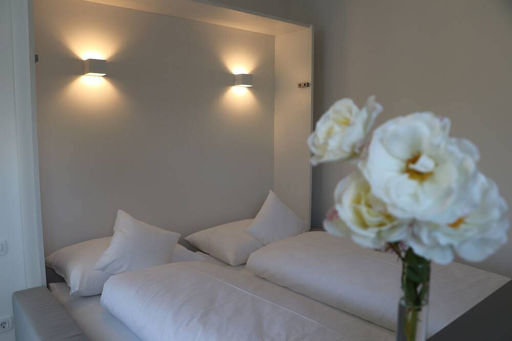 Ganze Wohnung, Gemütliches Appartement (32 qm) für bis zu 4 Personen mit Terrasse in Schrattenberg bei Poysdorf, Mistelbach (Niederösterreich)