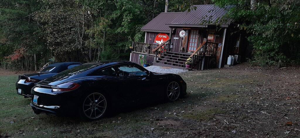 Fabulous Shack in the heart of Tellico Plains... in Monroe County (TN)