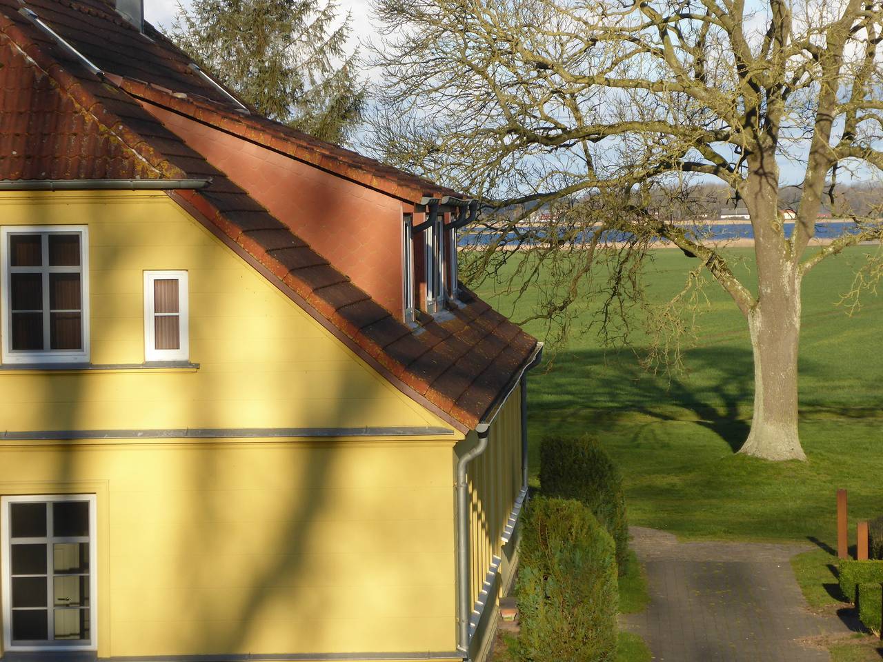 Ganze Ferienwohnung, Parterre A Ost in Gingst, Rügen