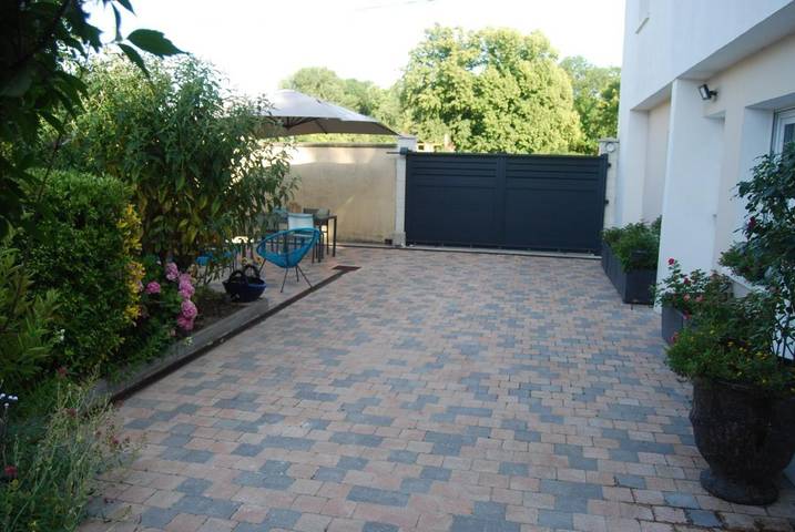 Gîte pour 4 personnes, avec jardin à Isles-sur-Suippe - 3