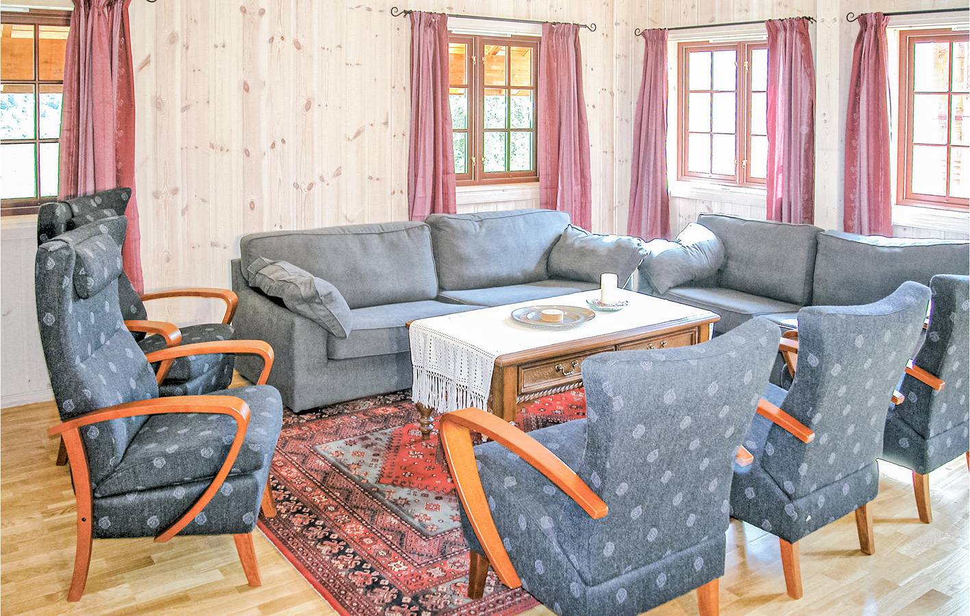 Feriehus for 10 personer med sauna in Sogndal 