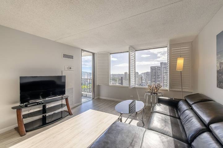 Gîte pour 3 personnes, avec sauna et balcon ainsi que piscine et jardin à Honolulu - 3