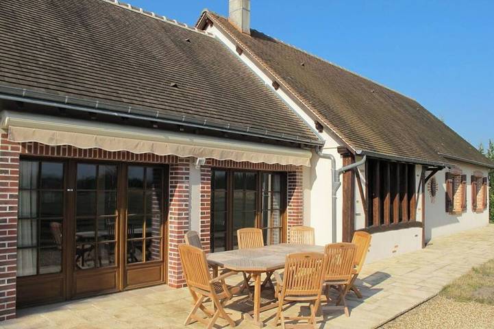 Location de vacances pour 10 personnes, avec Terrasse et Jardin à Fontaines-en-Sologne