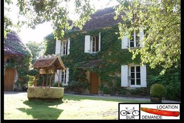 Gîte pour 15 personnes, avec jacuzzi et jardin à Vallenay