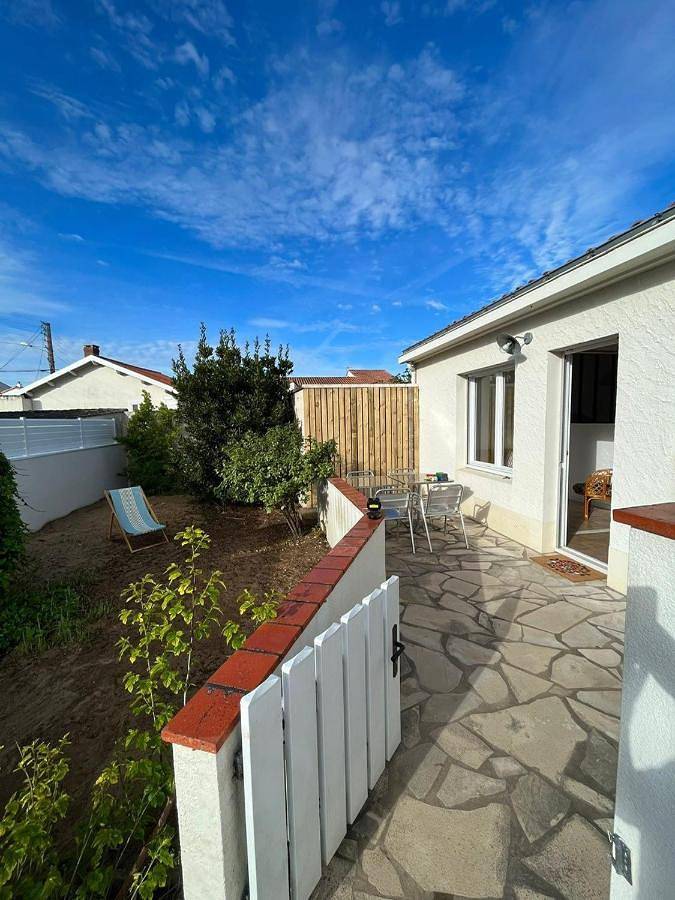 Location de vacances pour 3 personnes, avec terrasse et jardin, animaux acceptés à La Tranche-sur-Mer - 2