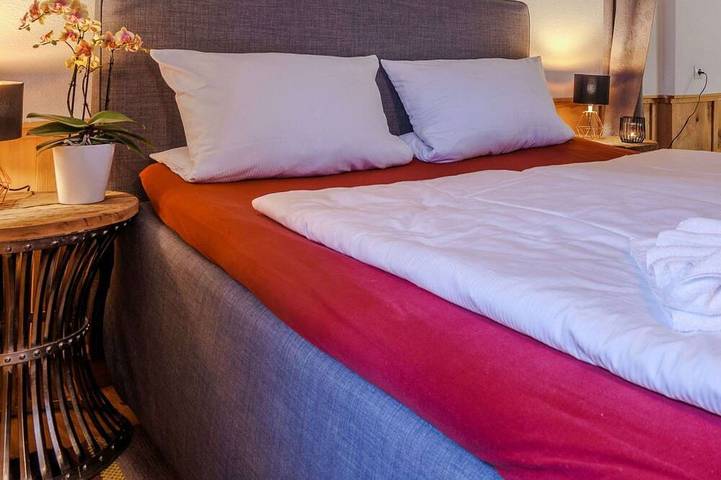 Ferienhaus für 10 Personen, mit Sauna und Whirlpool sowie Garten, mit Haustier in Kinzigtal - 2