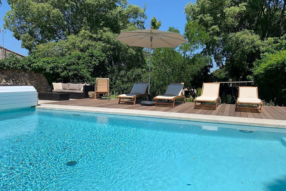 Mas de caractère in the heart of Provence ☀️🌻 in Fontvieille, Arles region
