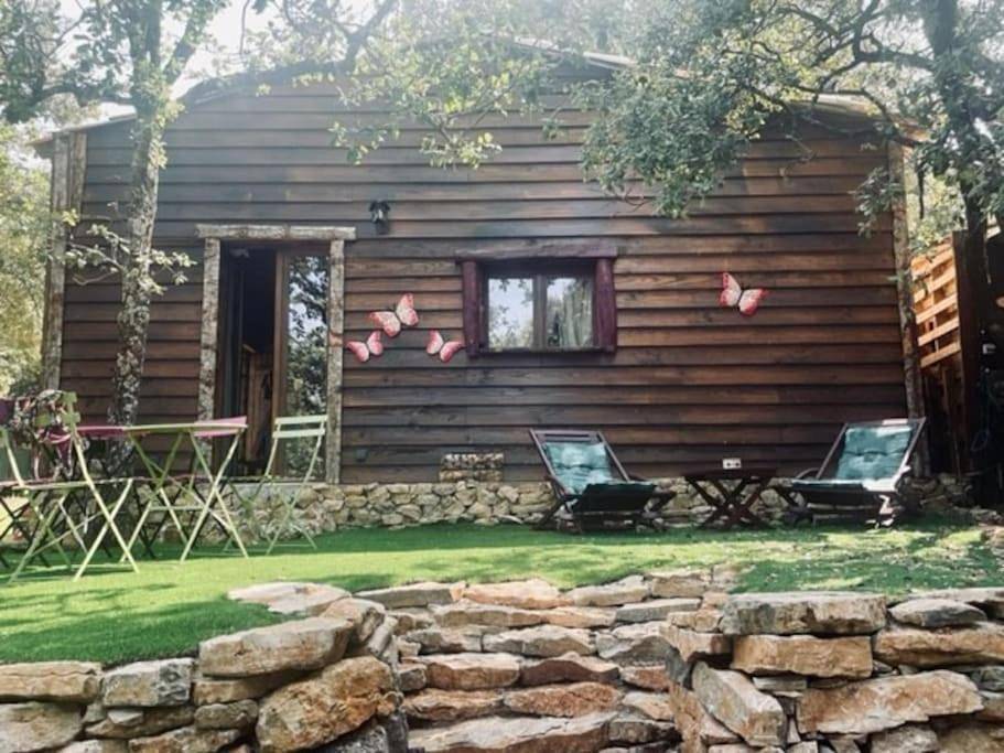 Two-Bedroom House in Tourves, Région de Brignoles