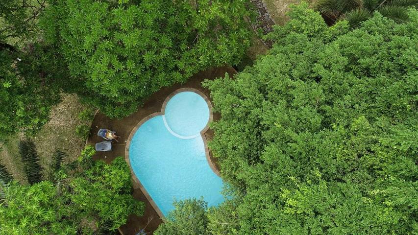 Station pour 2 personnes, avec jardin ainsi que bassin pour enfant et piscine dans Koh Chang - 4