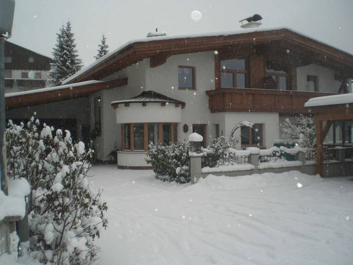Ferienwohnung für 6 Personen, mit Garten und Ausblick sowie Sauna im Stubaital - 2