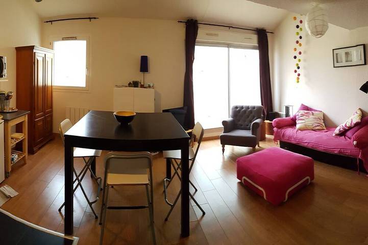 Ferienwohnung für 4 Personen, mit Balkon und Whirlpool in Sete