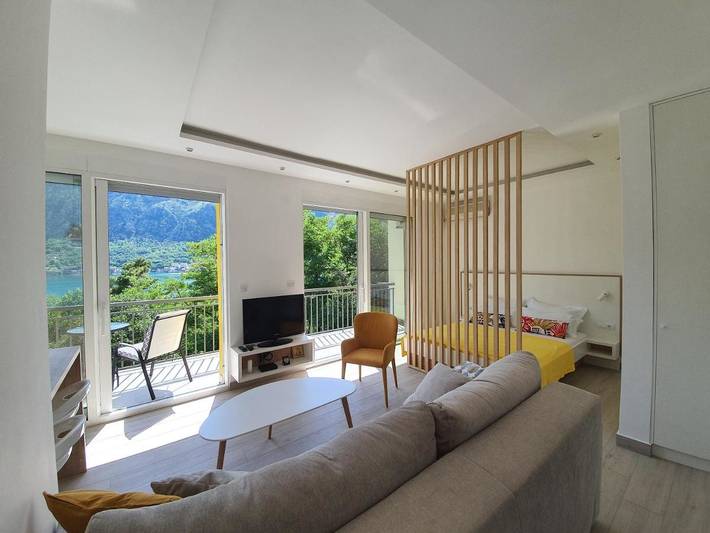 Gîte pour 2 personnes, avec vue et jardin à Kotor - 4