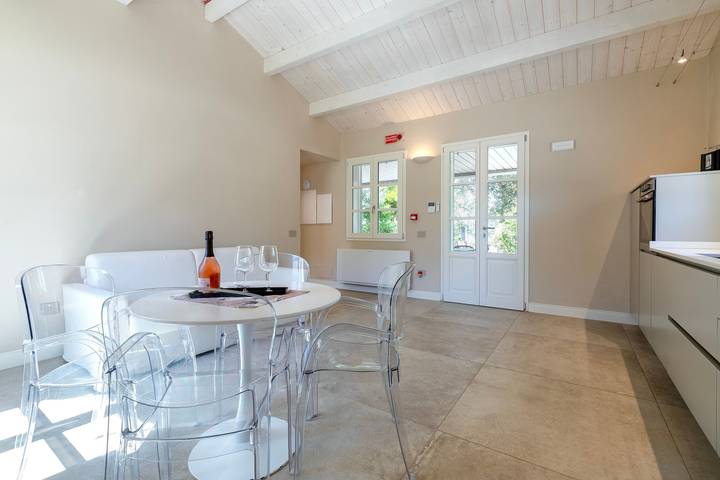 Villa 'Dimora Sella - Ginevra' con Piscina Condivisa, Wi-Fi e Aria Condizionata in Alghero, Provincia di Sassari