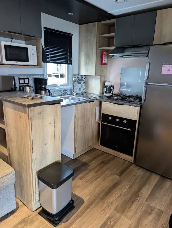 Camping für 8 Personen, mit Terrasse und Garten in Canet-en-Roussillon - 2