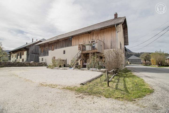 Gîte pour 4 personnes, avec terrasse et balcon/terrasse dans Station Aillons Margeriaz - 2