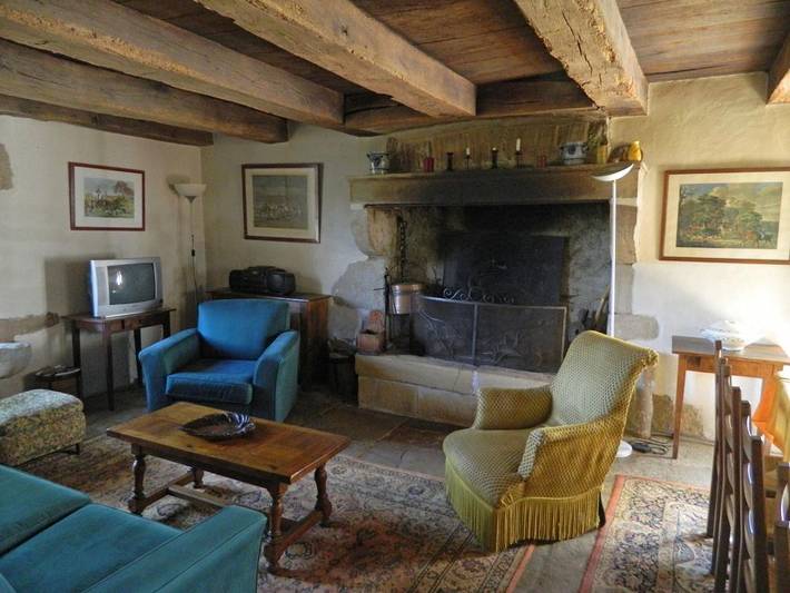 Gîte pour 13 personnes, avec jardin dans Saône-et-Loire - 2