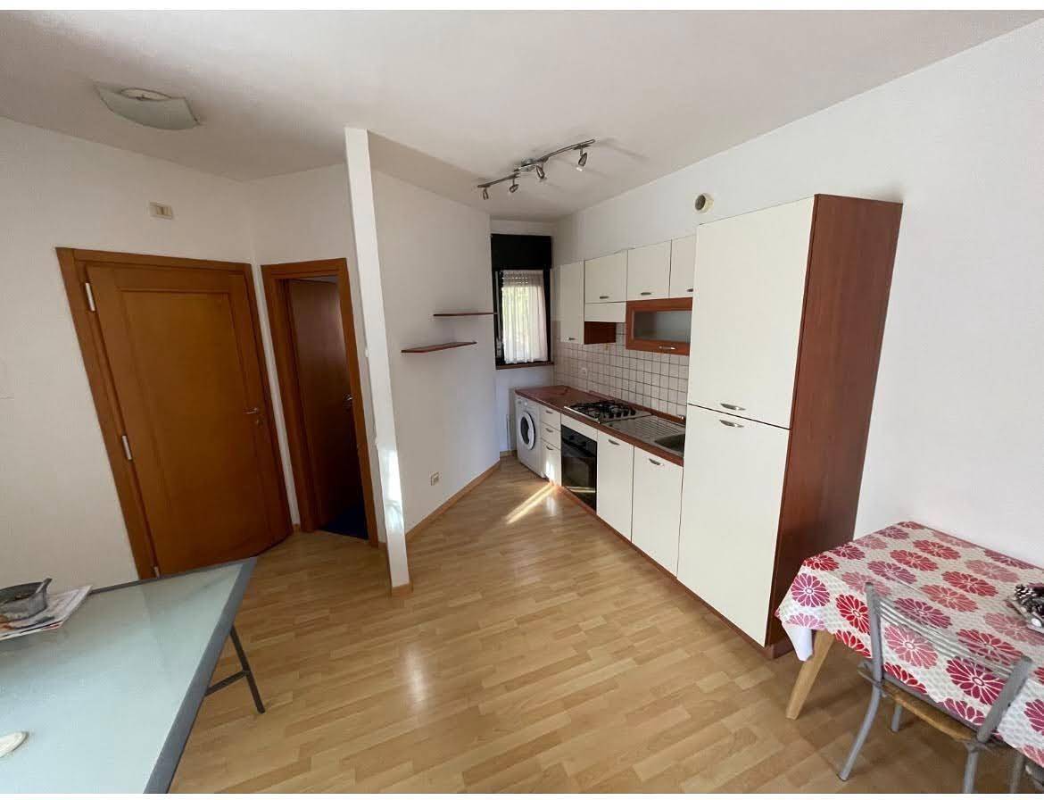 Apartamento vacacional entero, Holiday flat in Riva del Garda with swimming pool in Riva del Garda, Montañas Garda