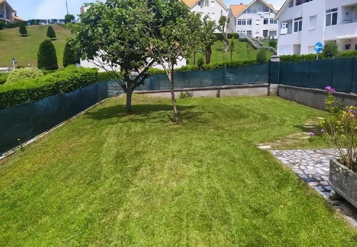 Apartamento de vacaciones para 4 personas, con vistas y jardín - 1