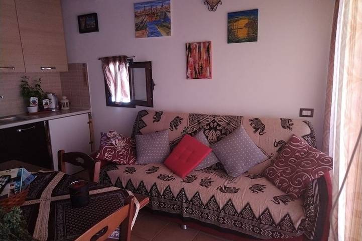 Lara's Casuzza within walking distance from the center 10 km from the sea, Pet Friendly ❤️ in Sciacca, Agrigento Provinz