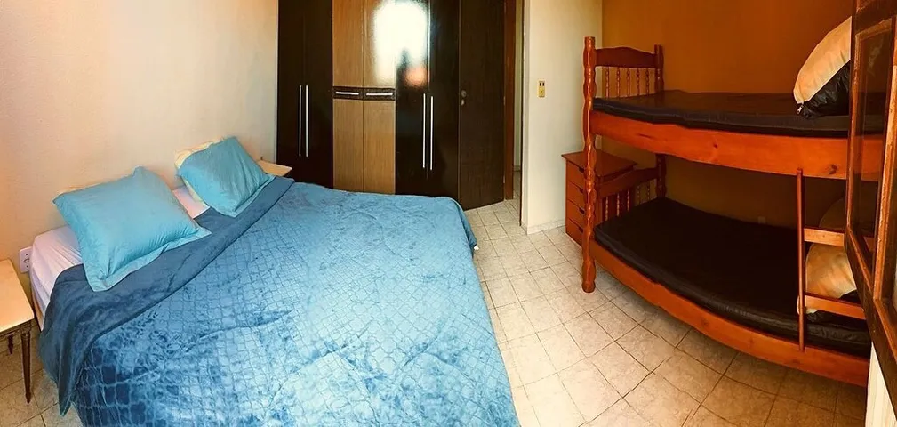 Vacation house for 15 people, with balcony and yard - 1