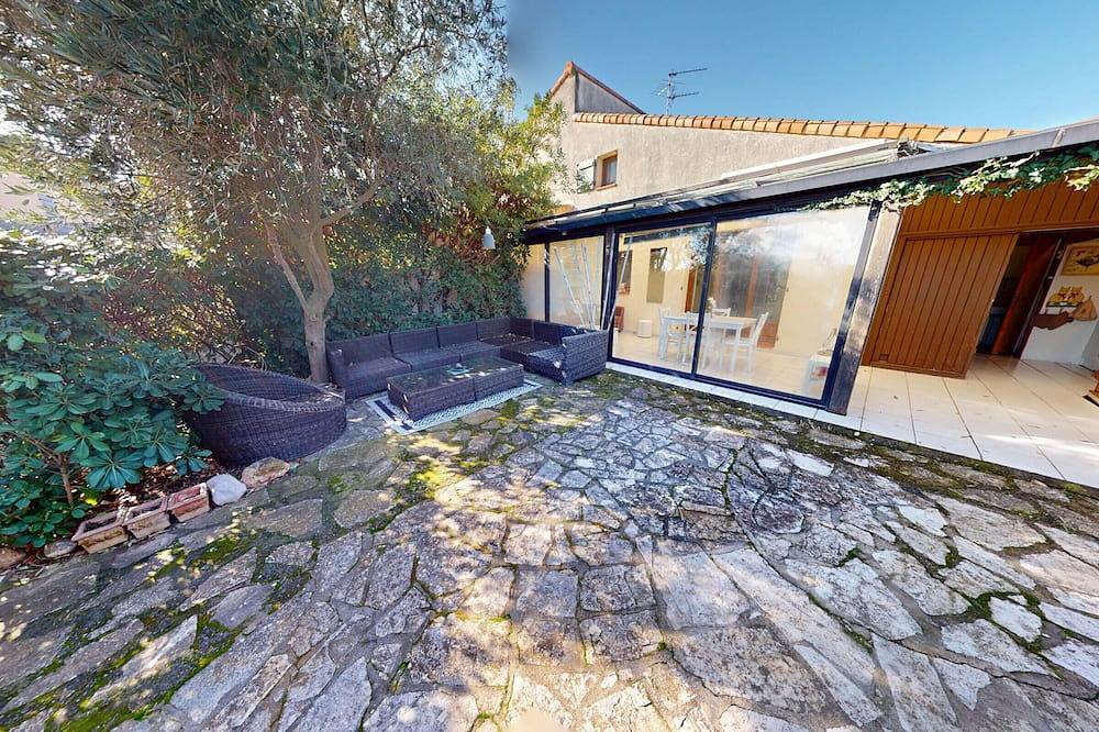 Helles Familienhaus in Vic-la-Gardiole mit Pool und Parkplatz in Vic-la-Gardiole, Mittelmeerküste (Frankreich)