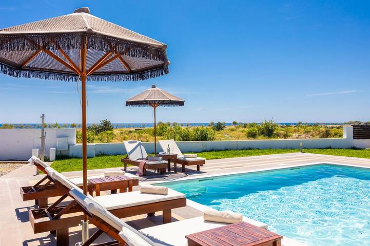 Ferienhaus für 6 Personen, mit Terrasse und Garten in Afantou - 4