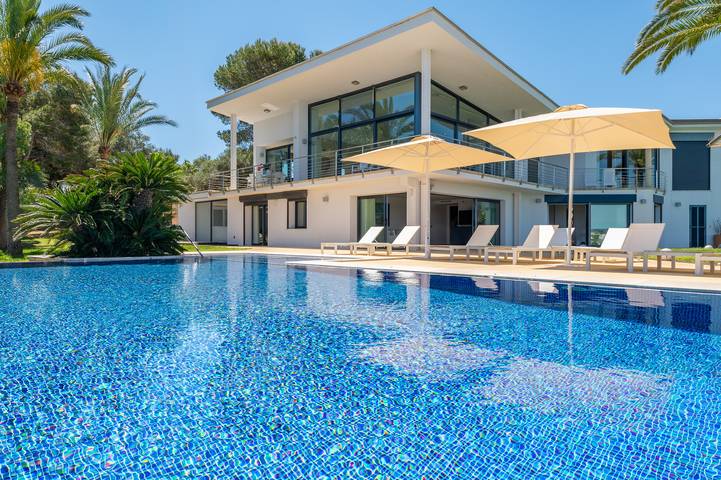 Luxus-Finca für 8 Personen, mit Balkon und Whirlpool sowie Terrasse und Garten in Portocolom - 4