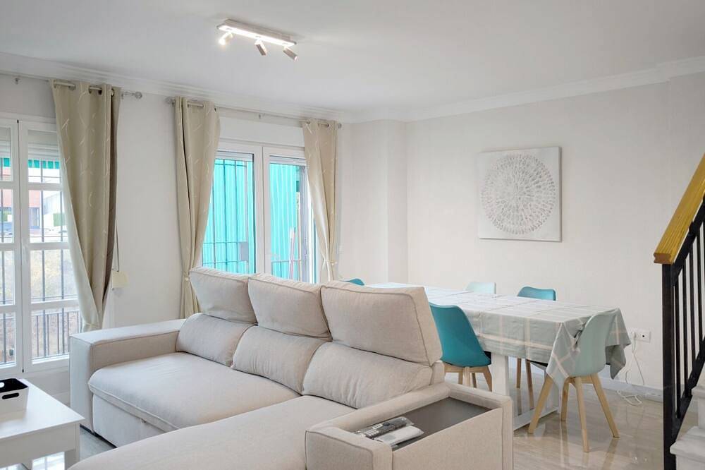 Townhouse Paraiso Benajarafe Costa in Urbanizacion La Esperanza, Vélez-Málaga