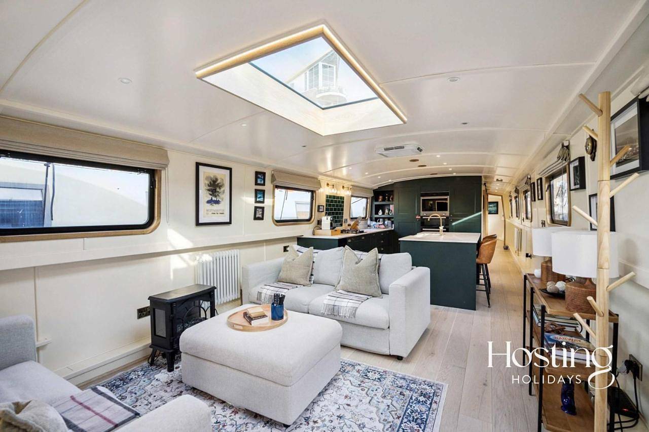 Holiday Home in Tower Hamlets, London