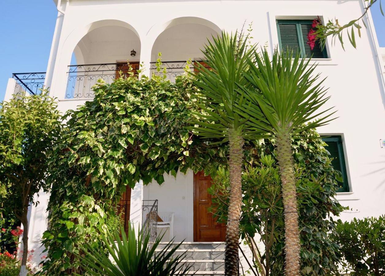Ganze Wohnung, Kostas' Garden in Roda, Korfu