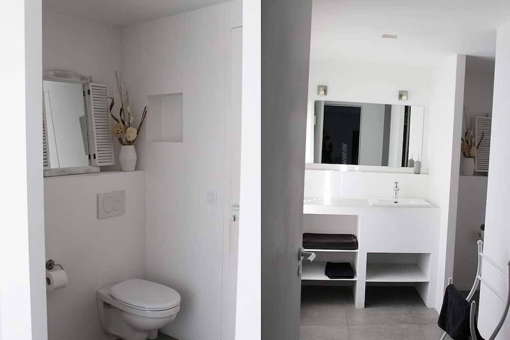 A 20 km de la Rochelle grand gîte de 160 m2 - 6 personnes in Aigrefeuille-d'Aunis, Région de Rochefort
