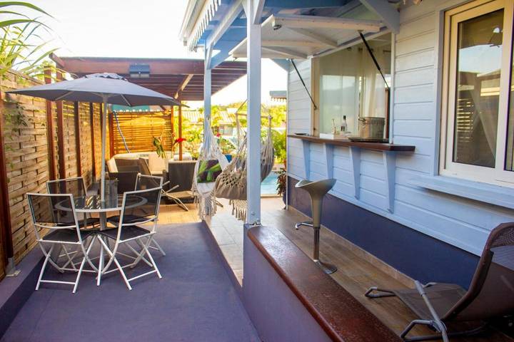 Maison d’hôte pour 2 personnes, avec jacuzzi ainsi que piscine et jardin, animaux acceptés dans Le Marin - 3