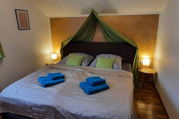 Ferienwohnung für 4 Personen, mit Balkon, mit Haustier in Grafenwiesen - 2