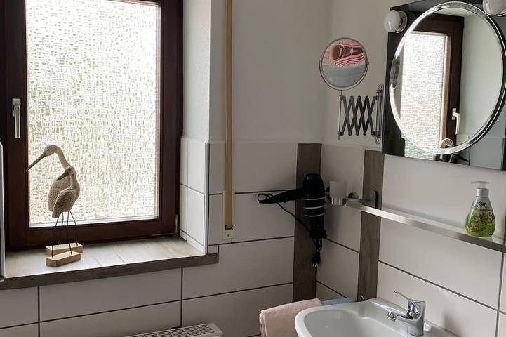 Apartamento entero, Vacation apartment \"SchöneZeit\" - Cozy vacation apartment on the beautiful Edersee in Principado de Waldeck, Distrito de Waldeck-Frankenberg