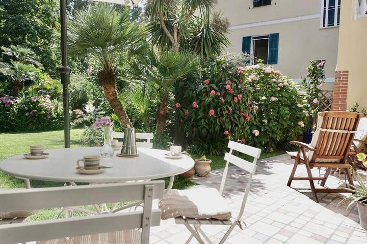 Glamping voor 6 personen, met tuin en balkon, met huisdier aan de Riviera di Ponente