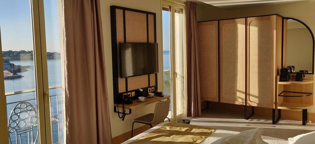 Hôtel pour 4 personnes, avec jardin et sauna ainsi que piscine et jacuzzi dans Plage de Renécros - 4