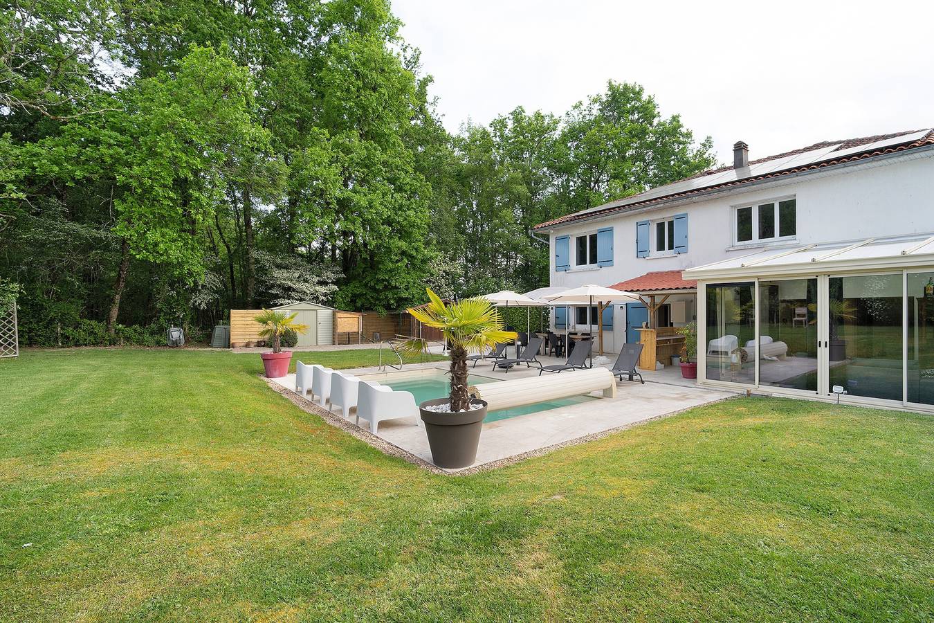 Gîte Villa Berthelots avec piscine privée au Sud de la Charente in Saint-Amant-de-Montmoreau, Charente