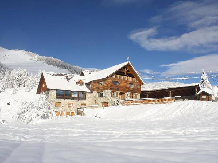 Hôtel pour 2 personnes, avec Terrasse et Jacuzzi ainsi que Sauna et Vue