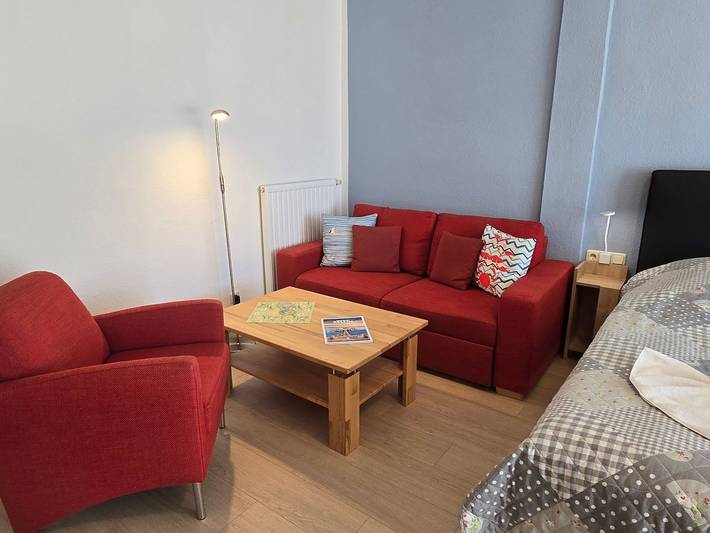 Ferienwohnung für 3 Personen, mit Sauna und Balkon sowie Seeblick und Garten, mit Haustier in Sellin - 3