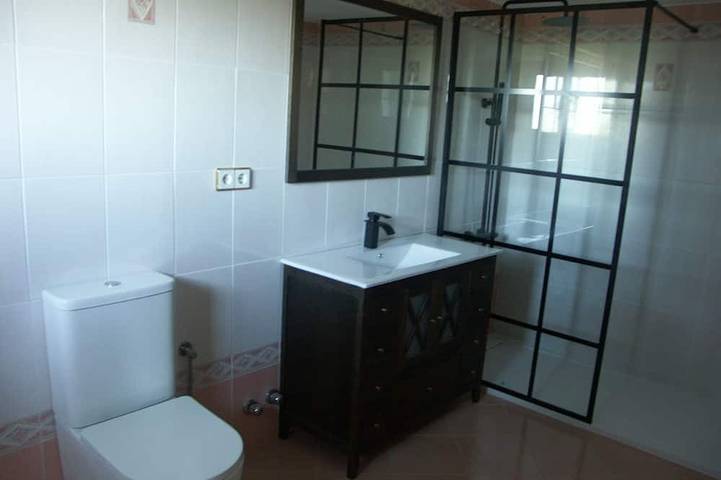 Chambre d’hôte pour 2 personnes, avec jacuzzi et jardin ainsi que piscine et sauna à Estepona - 3