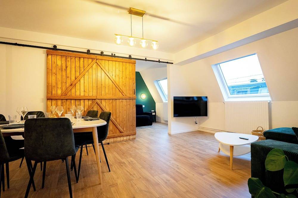 Apartamento entero, Le #7 / City center - Parking - Balcony - 6 Pers in Saint-Omer, Región de Saint-Omer