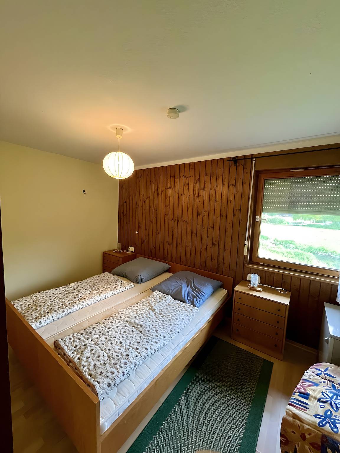 Ganze Wohnung, Wohnung 2 – Gemütliche Ferienwohnung mit Balkon & Flusszugang in Hayingen, Neckar-Alb