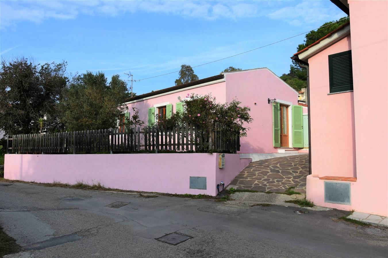 Holiday Home with Wi-Fi, Air Condition, Garden and in Quiet Location  in Campo nell'Elba, Elba
