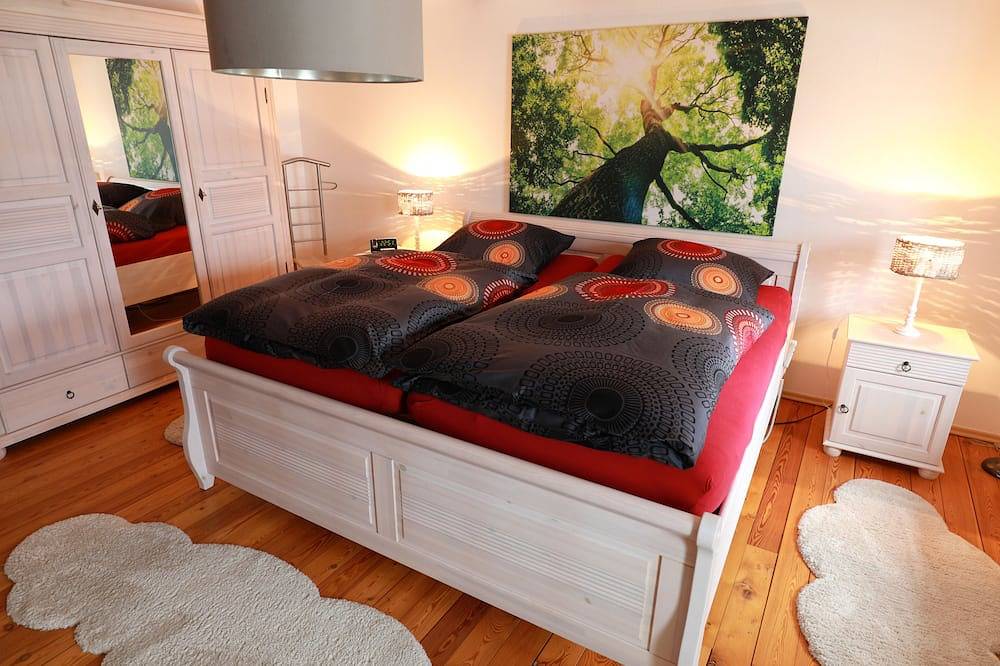 4 star holiday home \"Zum Weiher\" 160sqm in the heart of the Hunsrück-Hochwald National Park in Allenbach, Hunsrück