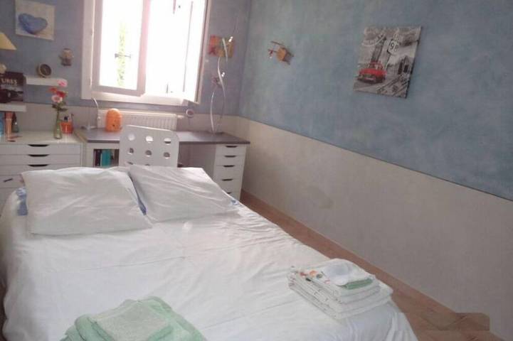 Location de vacances pour 6 personnes, avec terrasse et jardin à Peyrolles-en-Provence - 3