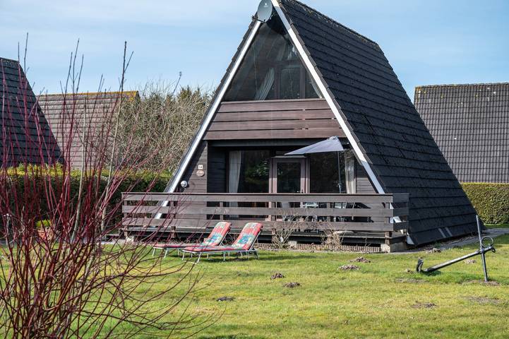 Ferienhaus für 6 Personen, mit Garten in Fedderwardersiel