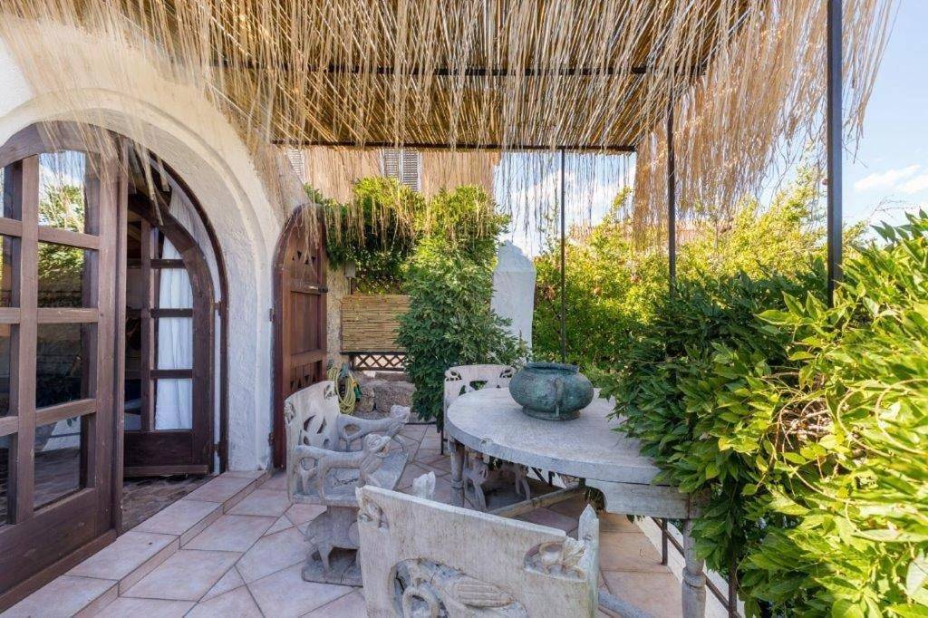 Two-Bedroom House in San Pantaleo, Olbia