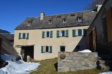 Gîte pour 9 personnes, avec balcon à Cazaux-Fréchet-Anéran-Camors
