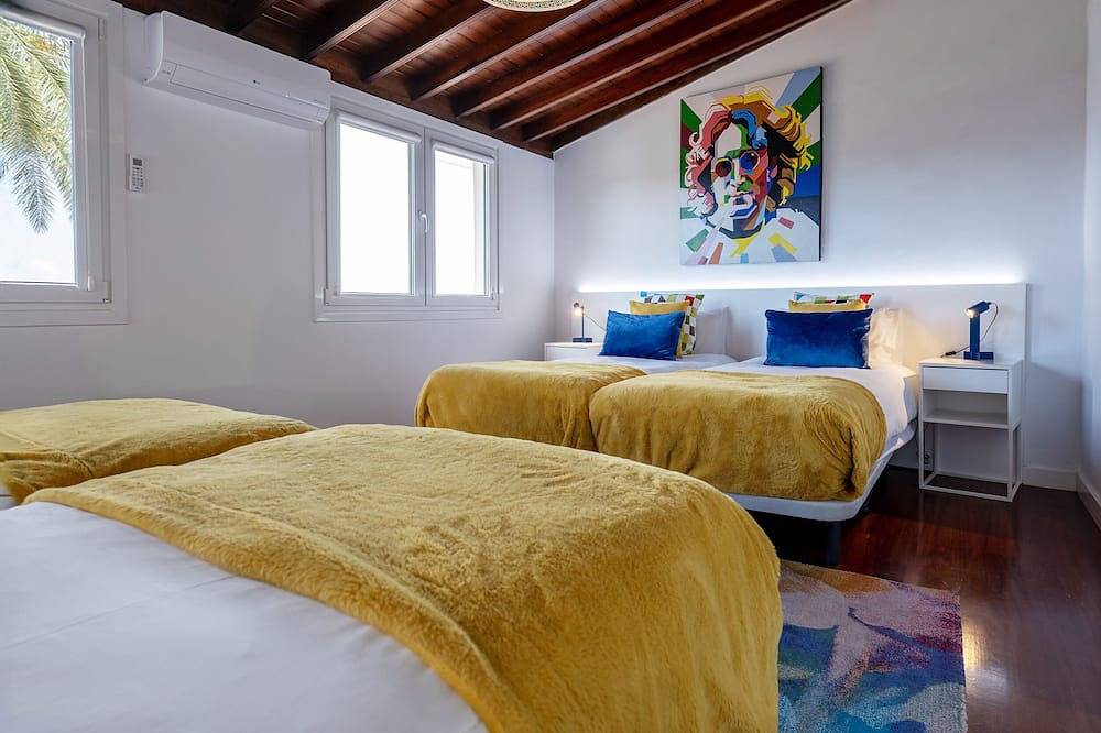 San Benito. Vivienda de lujo con piscina privada in Realejo Alto, Tenerife Norte